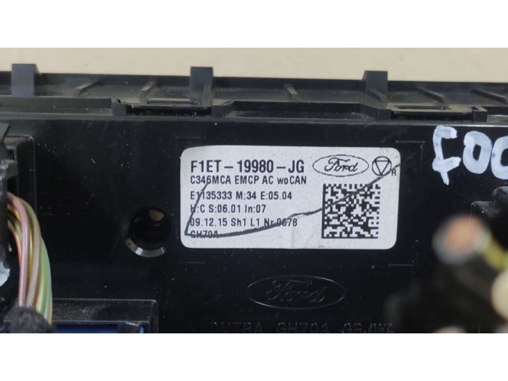 F1EZ-19980-T | Блок управления печкой FORD FOCUS 10-18 - Фото 3