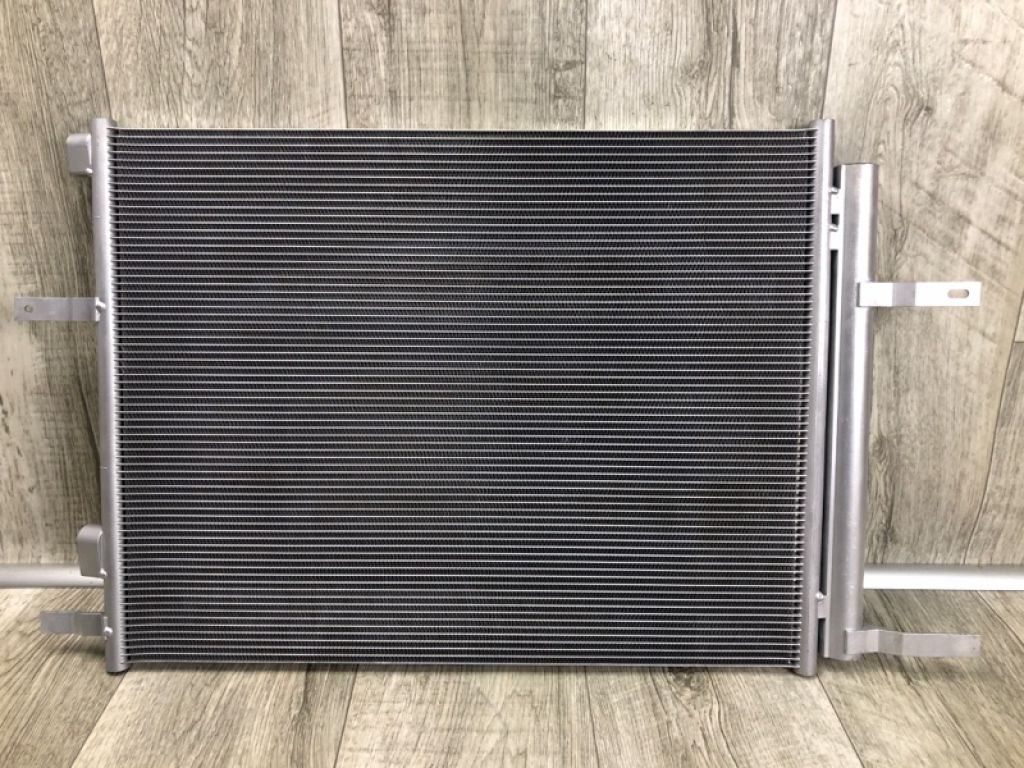 DG9Z-1971-2B | Радіатор кондиціонера FORD FUSION 14- - Фото 2