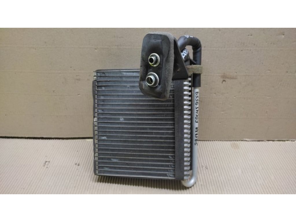 F1FZ-19850-A | Випарник кондиціонера FORD FOCUS 10-18 - Фото 4