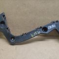 F1EZ-17D942-E | Кронштейн заднього бампера прав. FORD FOCUS 10-18