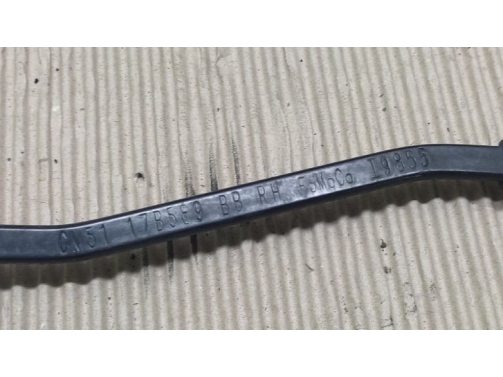 CP9Z-17526-A | Повідець склоочисника передній прав. FORD FOCUS 10-18 - Фото 3