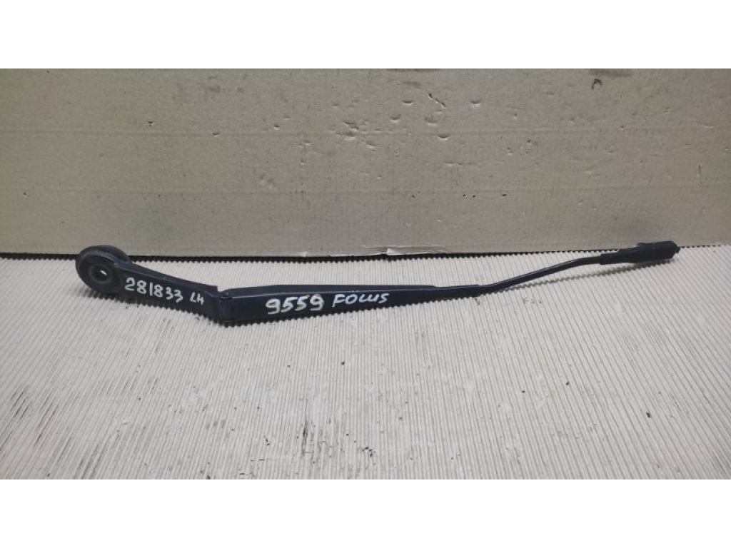 CP9Z-17527-A | Повідець склоочисника передній лів. FORD FOCUS 10-18