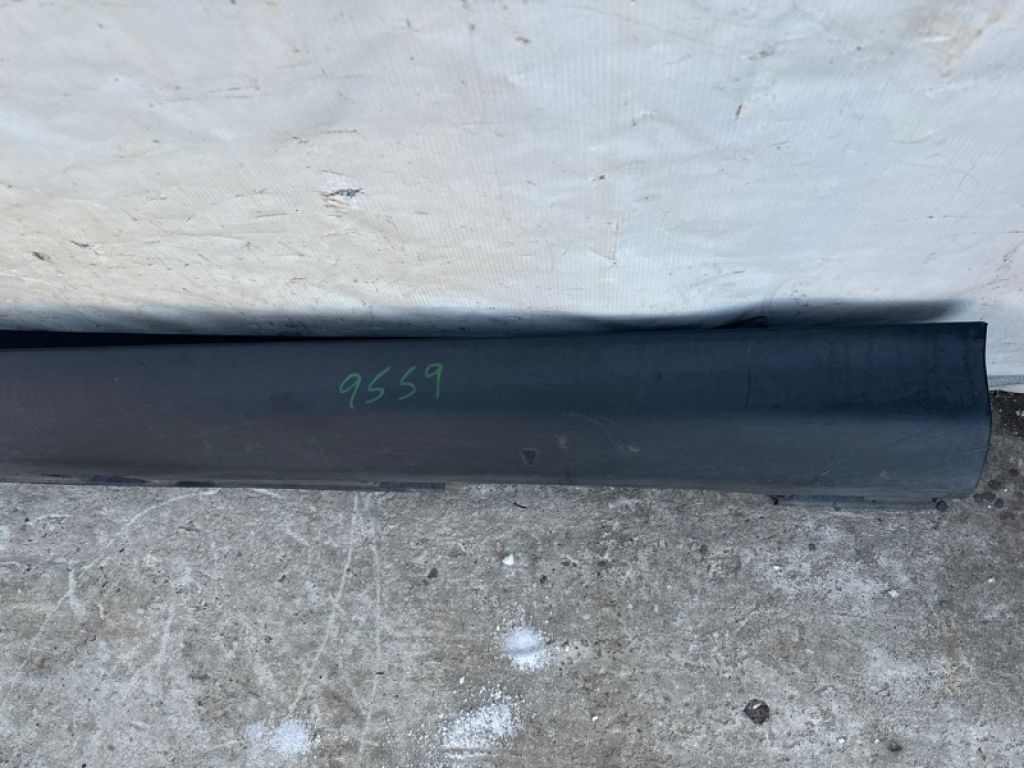 CP9Z-5810177-B | Накладка порогу зовнішня лів. FORD FOCUS 10-18 - Фото 5