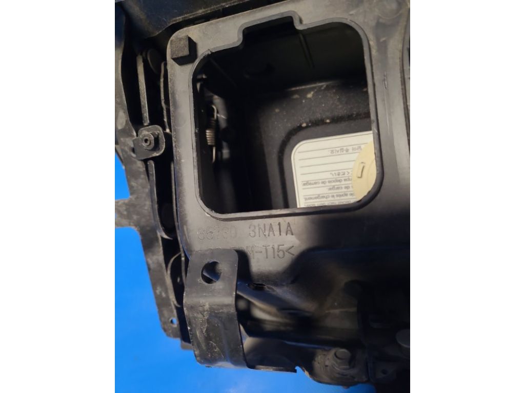 65701-3NA1A | Зарядне гніздо (розетка) NISSAN LEAF 10-17 - Фото 4