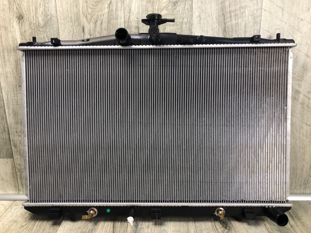 16041-0P210 | Радіатор основний LEXUS RX350/450 09-15 - Фото 2