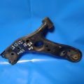 48068-02130 | Рычаг передней подвески нижний прав. TOYOTA AURIS 06-12