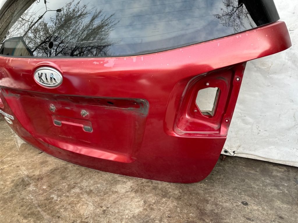 73700-1U000 | Крышка багажника KIA SORENTO XM 09-14 - Фото 7