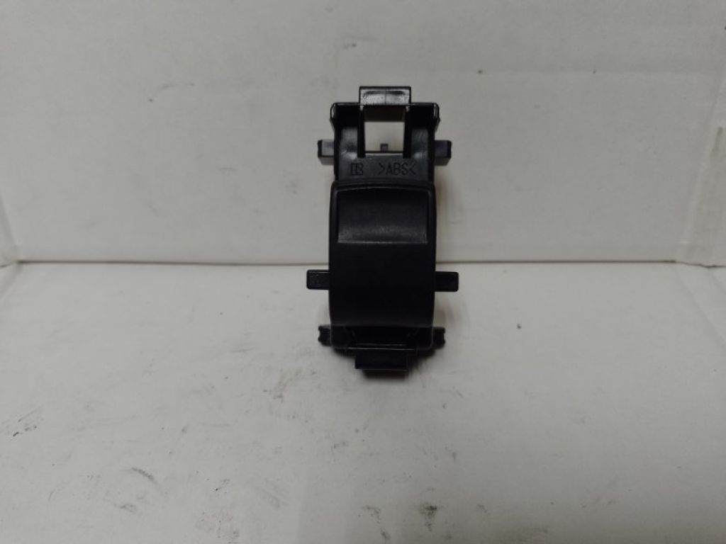 84810-52030 | Кнопка склопідіймача TOYOTA PRIUS C/AQUA 11-14