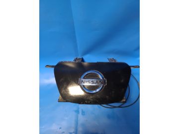Зарядное гнездо (розетка) NISSAN LEAF 10-17