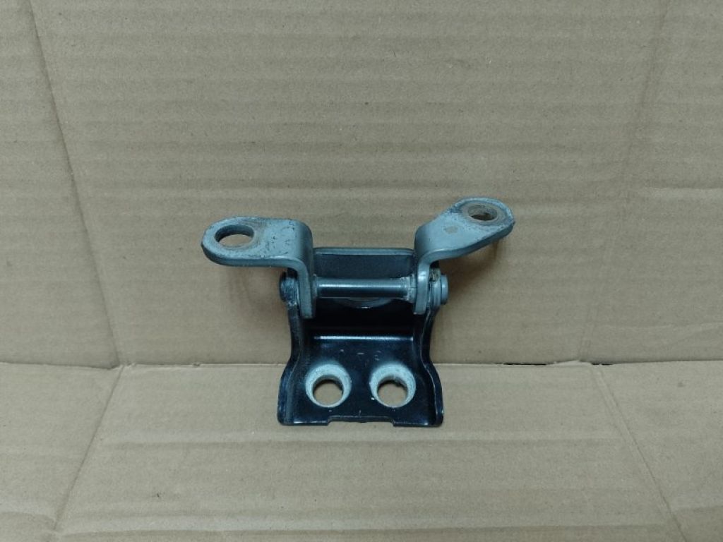 67910-SJC-A01ZZ | Петля двері верхня задн. прав. ACURA MDX (YD2) 06-13