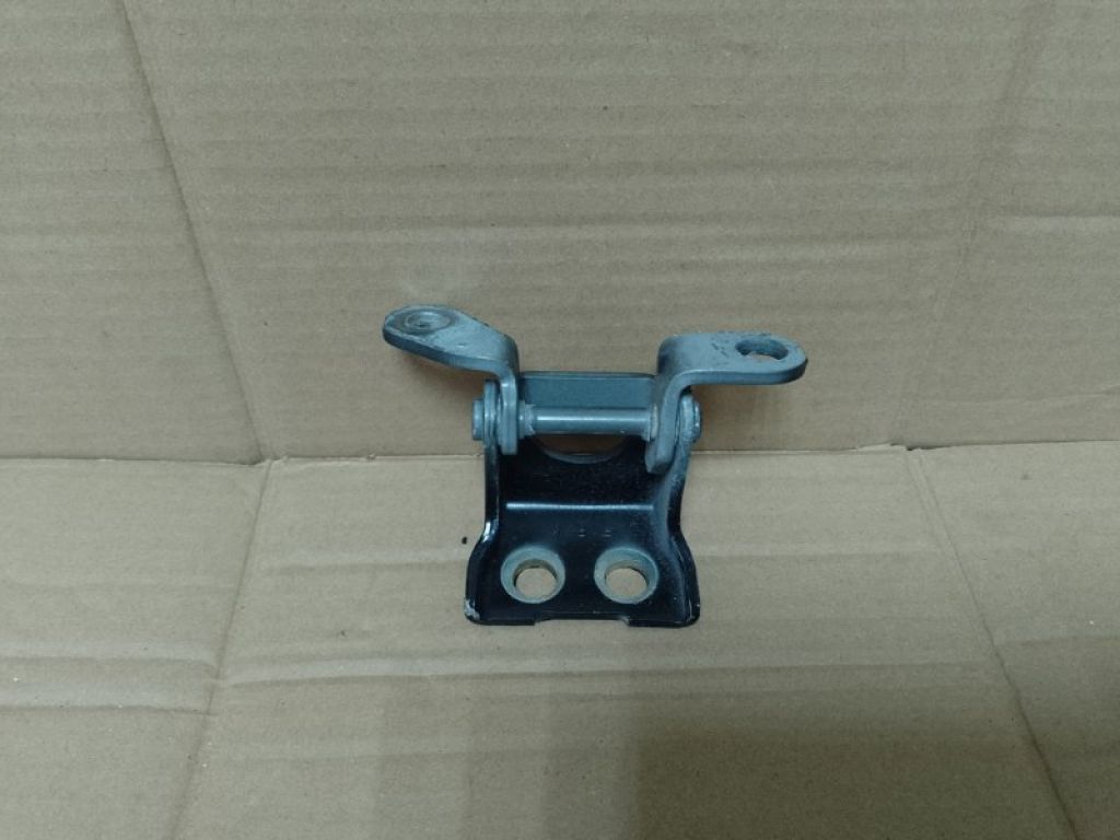 67950-SJC-A01ZZ | Петля двери верхняя задн. лев. ACURA MDX (YD2) 06-13