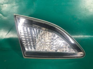 Ліхтар внутрішній лів. MAZDA 3 BL 09-13