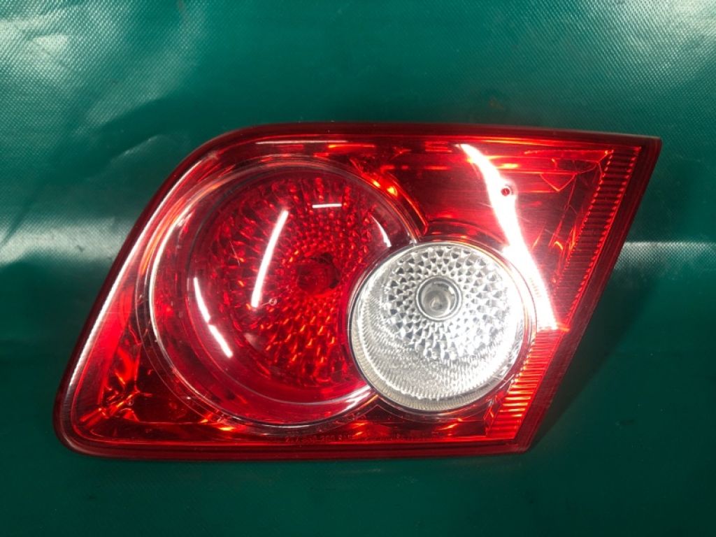 GK2A-51-3F0C | Фонарь внутренний задн. прав. MAZDA 6 GG 02-07