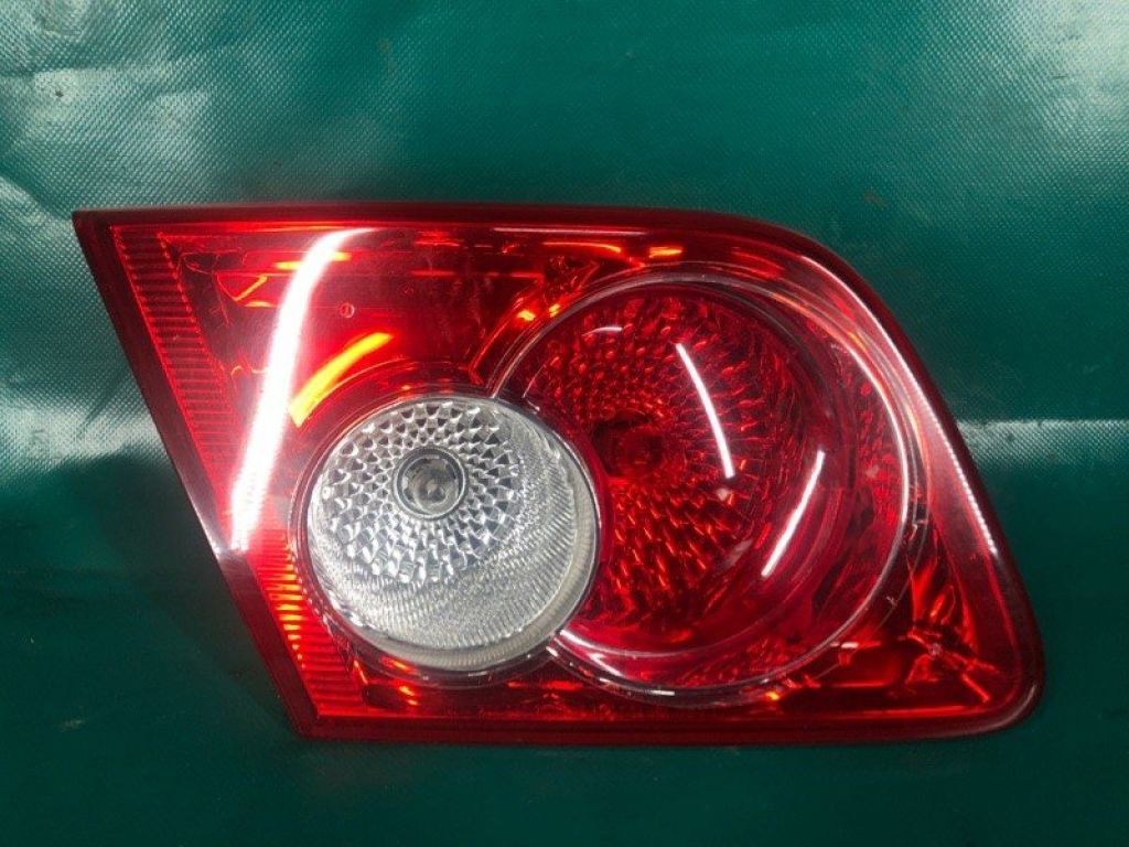 GK2A-51-3G0C | Ліхтар внутрішній задн. лів. MAZDA 6 GG 02-07
