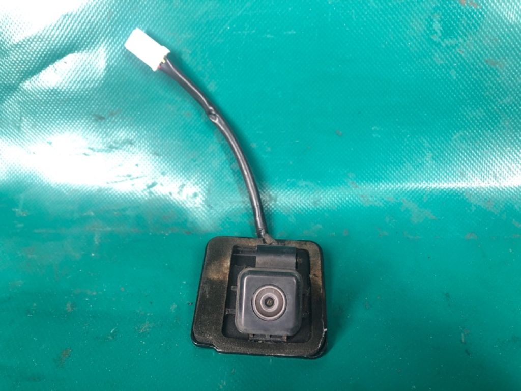 28442-1MA0A | Камера заднего вида INFINITI M25/M37/M56/Q70/M35H 10-16