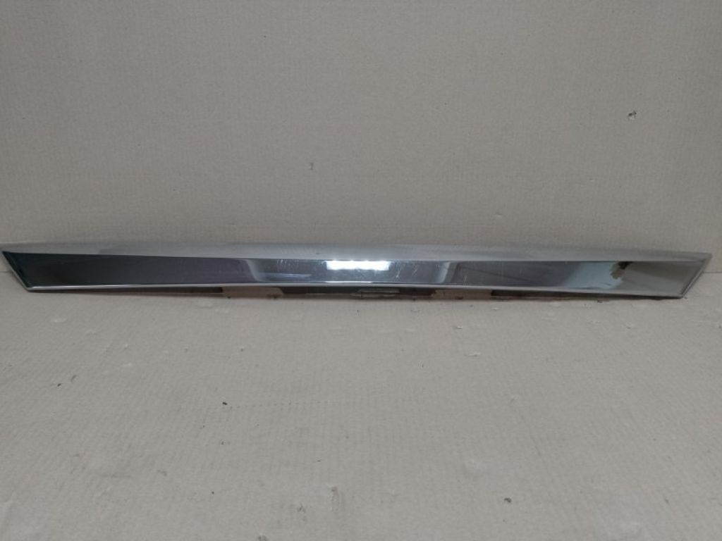 84810-3TA0A | Панель подсветки номера NISSAN ALTIMA L33 12-18