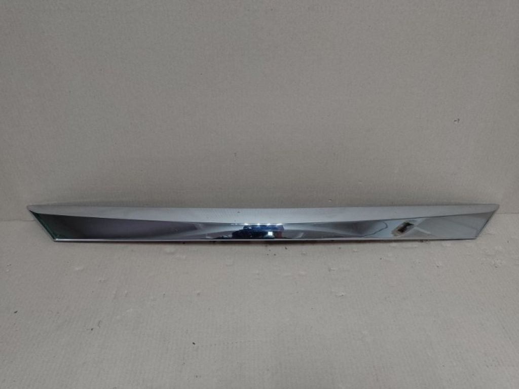 84810-9HM0A | Панель подсветки номера NISSAN ALTIMA L33 12-18