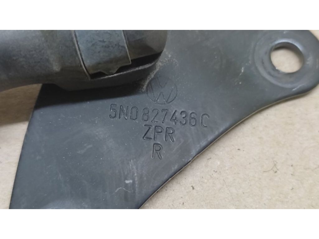 5N0 827 550 D | Амортизатор кришки багажника прав. VOLKSWAGEN TIGUAN 08-17 - Фото 3