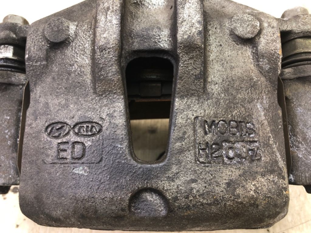 58110-2L500 | Супорт гальмівний передн. лів. HYUNDAI I30 FD 07-12 - Фото 4