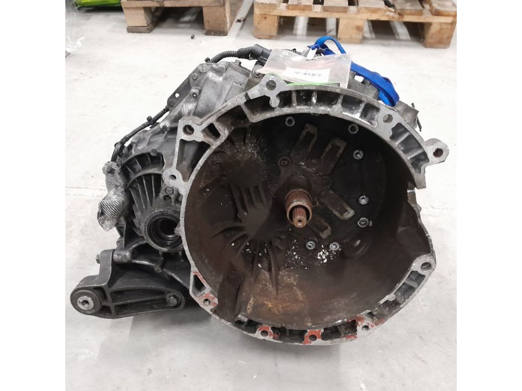 F1FZ-7000-P | АКПП FORD FOCUS 10-18 - Фото 2