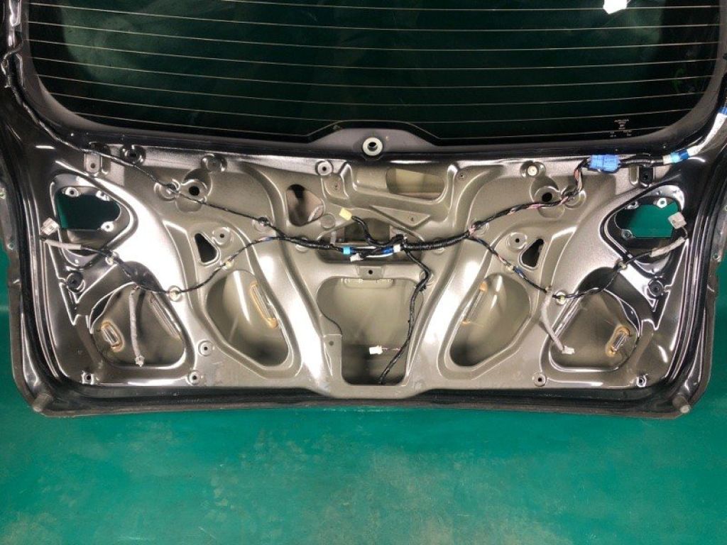 68100-STX-315ZZ | Крышка багажника ACURA MDX (YD2) 06-13 - Фото 7