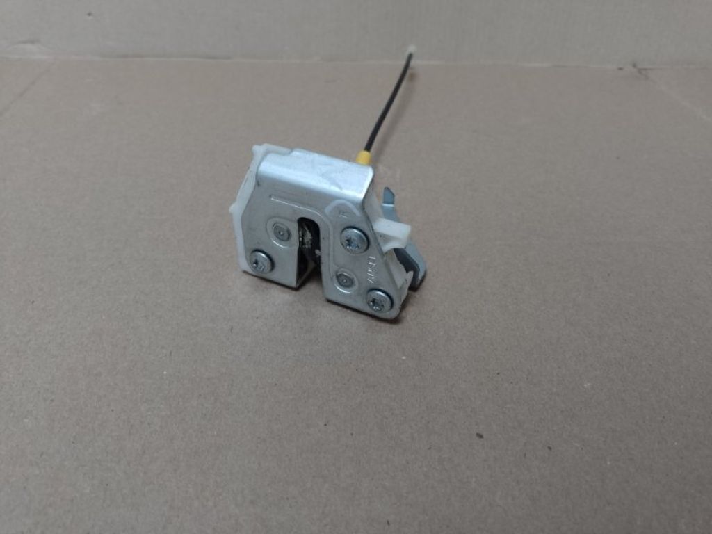 5808A027 | Замок кришки багажника прав. MITSUBISHI OUTLANDER XL 05-13