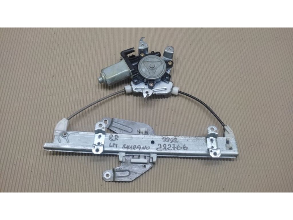 82721-CA000 | Стеклоподъемник задн. лев. NISSAN MURANO Z50 02-07