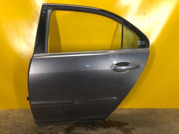Двері задн. лів. HONDA LEGEND 04-13