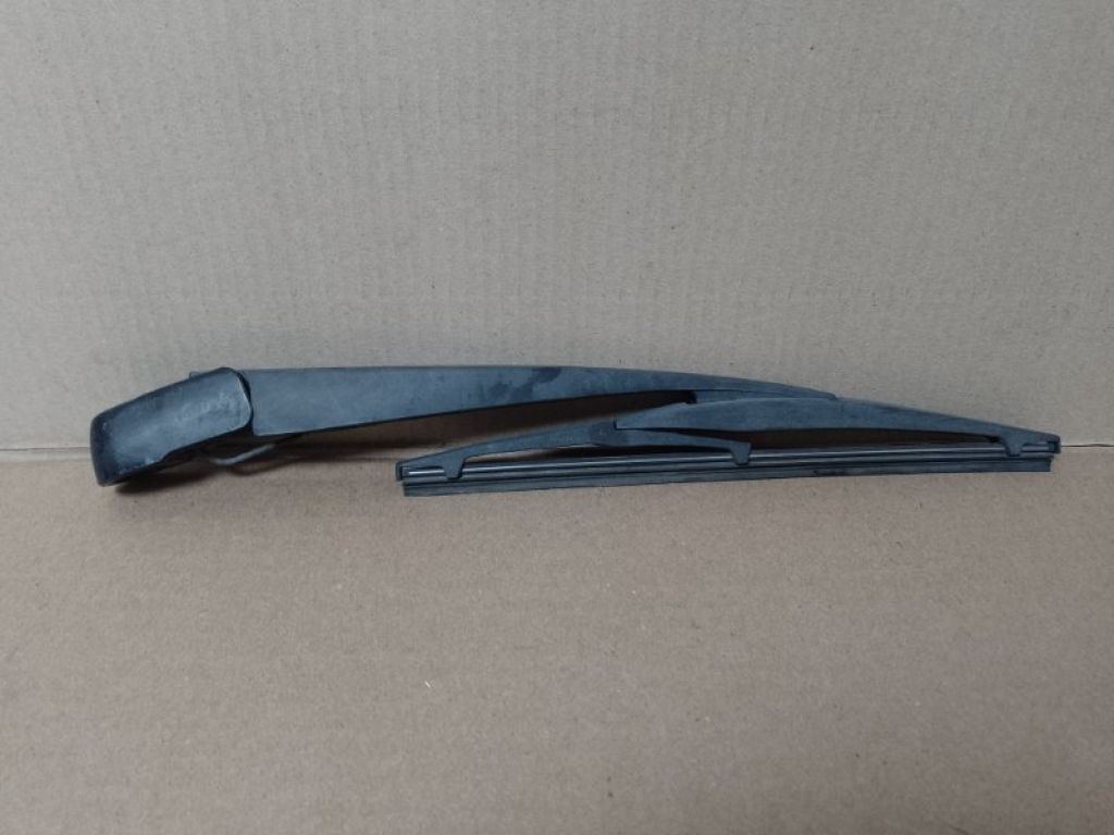28780-3NF0A | Поводок стеклоочистителя задний NISSAN LEAF 10-17