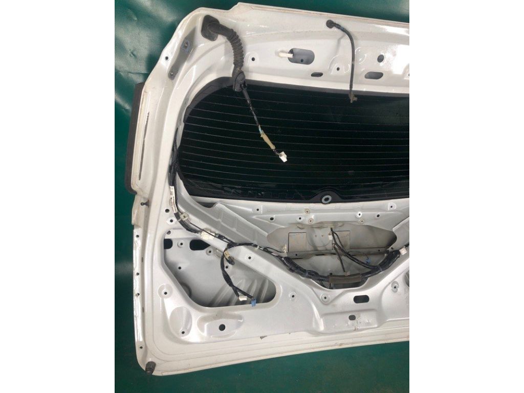 68100-TX4-A90ZZ | Крышка багажника ACURA RDX 12-19 - Фото 8