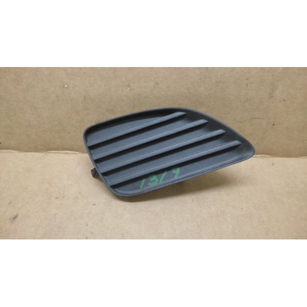 Заглушка протитуманних фар права TOYOTA CAMRY 40 06-11 52127-06140