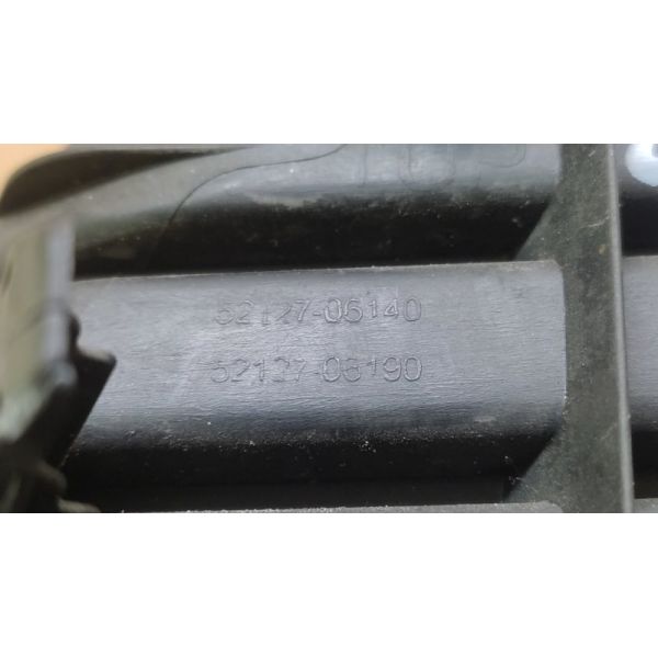 Заглушка протитуманних фар права TOYOTA CAMRY 40 06-11 52127-06140 — 3