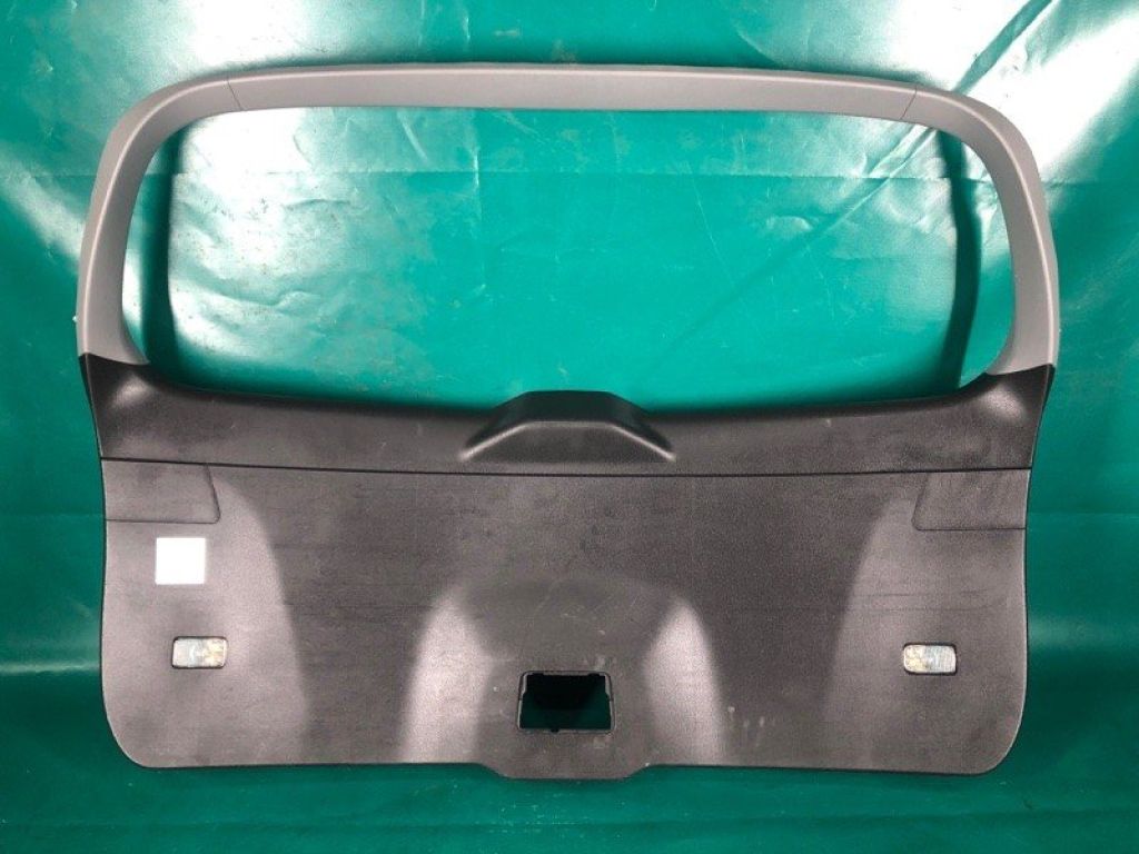 84451-STX-A01ZA | Обшивка кришки багажника ACURA MDX (YD2) 06-13