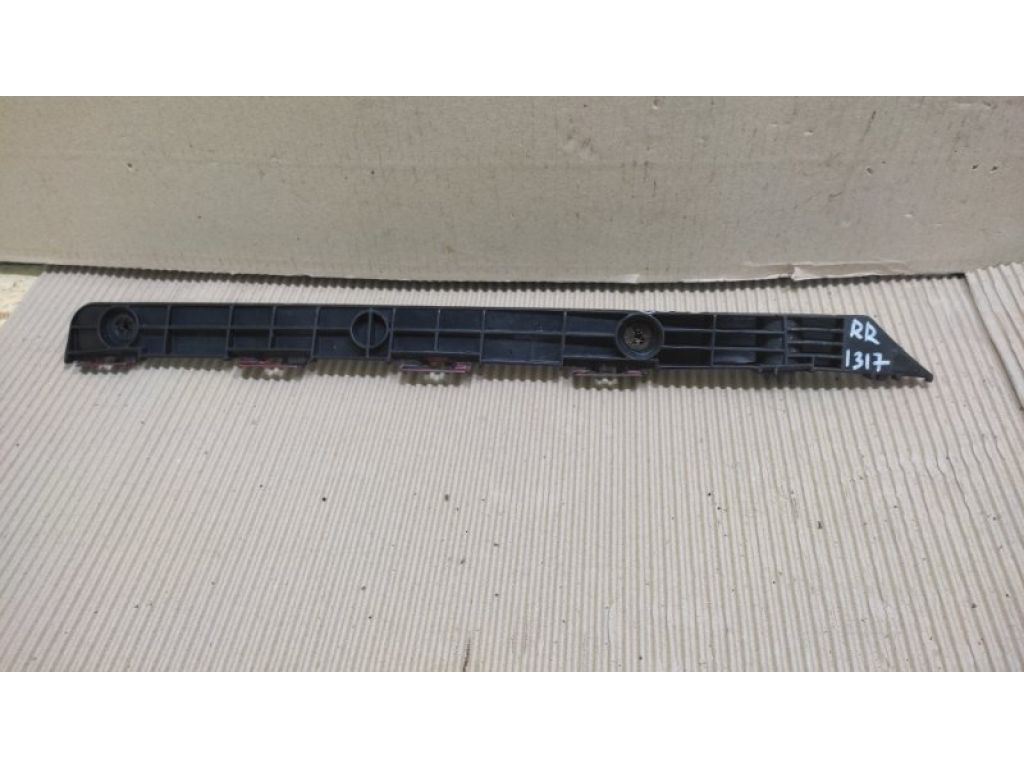 52158-06010 | Кронштейн заднего бампера лев. TOYOTA CAMRY 40 06-11