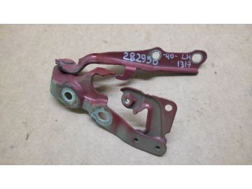 Петля капота лев. TOYOTA CAMRY 40 06-11