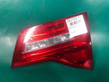 Ліхтар внутрішній прав. ACURA MDX (YD2) 06-13
