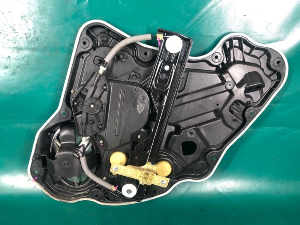 68292133AA | Стеклоподъемник задн. лев. JEEP COMPASS 17-21 - Фото 4