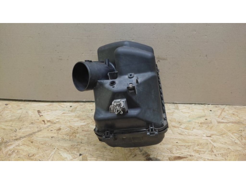 17700-0A110 | Корпус повітряного фільтра TOYOTA AVALON 99-05 - Фото 2