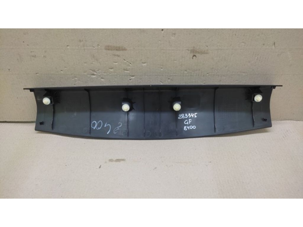 7224A154XA | Обшивка кришки багажника MITSUBISHI OUTLANDER GF 12- - Фото 2