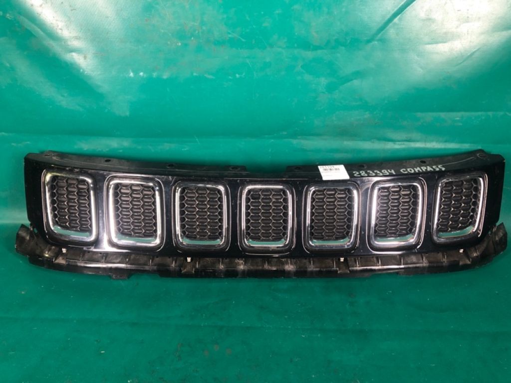 6BA20TZZAB | Решетка радиатора JEEP COMPASS 17-21