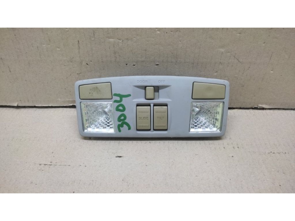 GJ6R-69-970A77 | Плафон салону MAZDA 3 BK 03-08