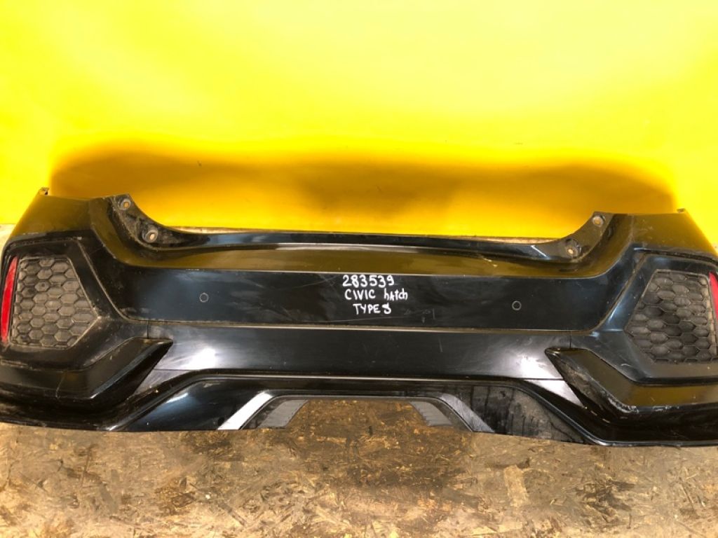 04715-TGG-A00ZZ | Бампер задній HONDA CIVIC FC/FK 15-