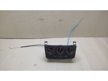 Блок управления печкой MAZDA 3 BK 03-08