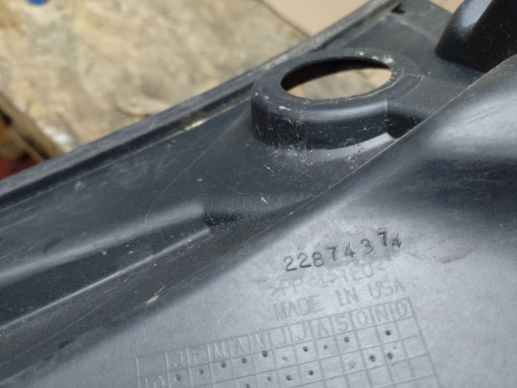 22908553 | Пластик под лобовое стекло / Жабо CHEVROLET VOLT 10-15 - Фото 3