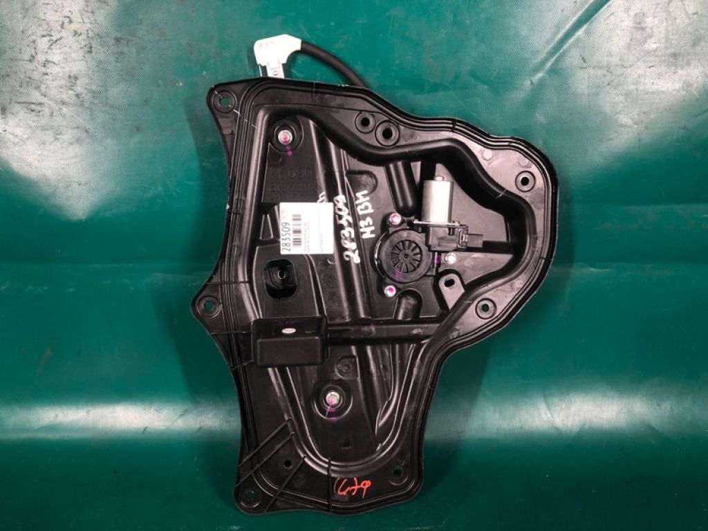 BHN9-73-590 | Склопідйомник задн. лів. MAZDA 3 BM 13-19