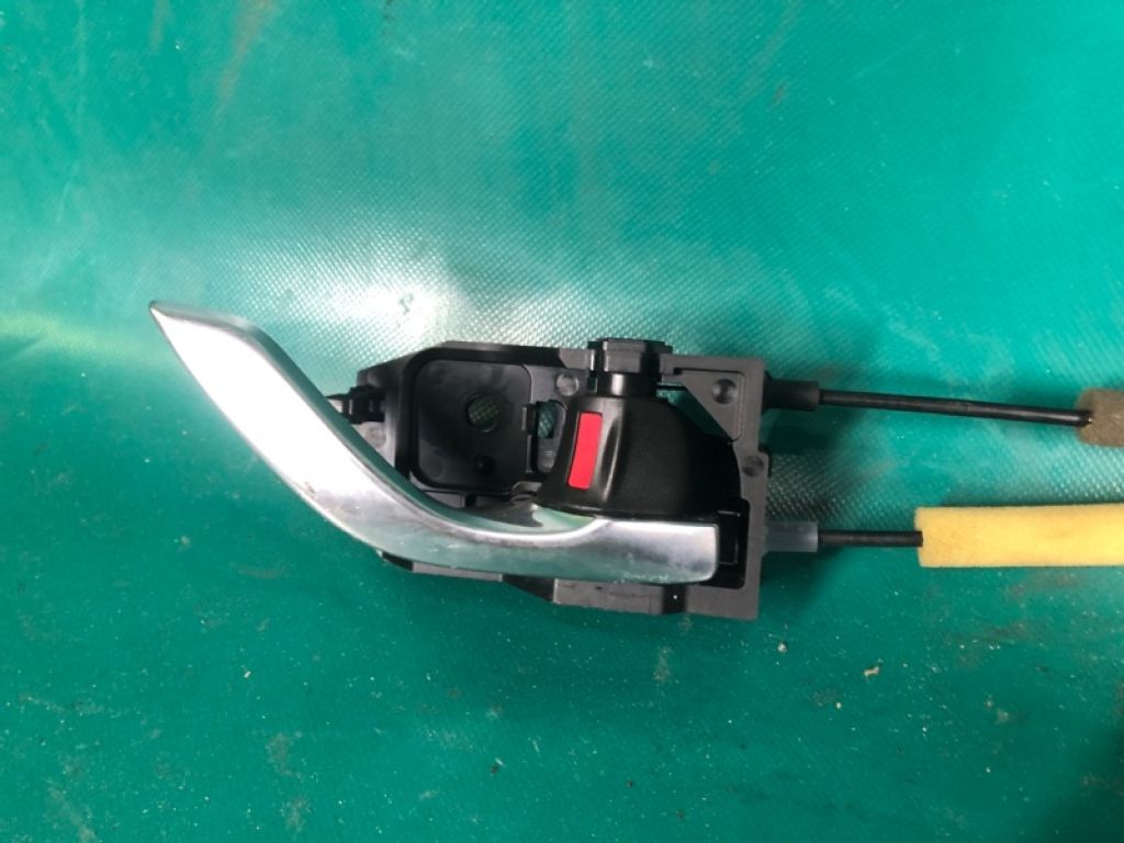 BHN9-72-310A | Замок двері задн. прав. MAZDA 3 BM 13-19 - Фото 5