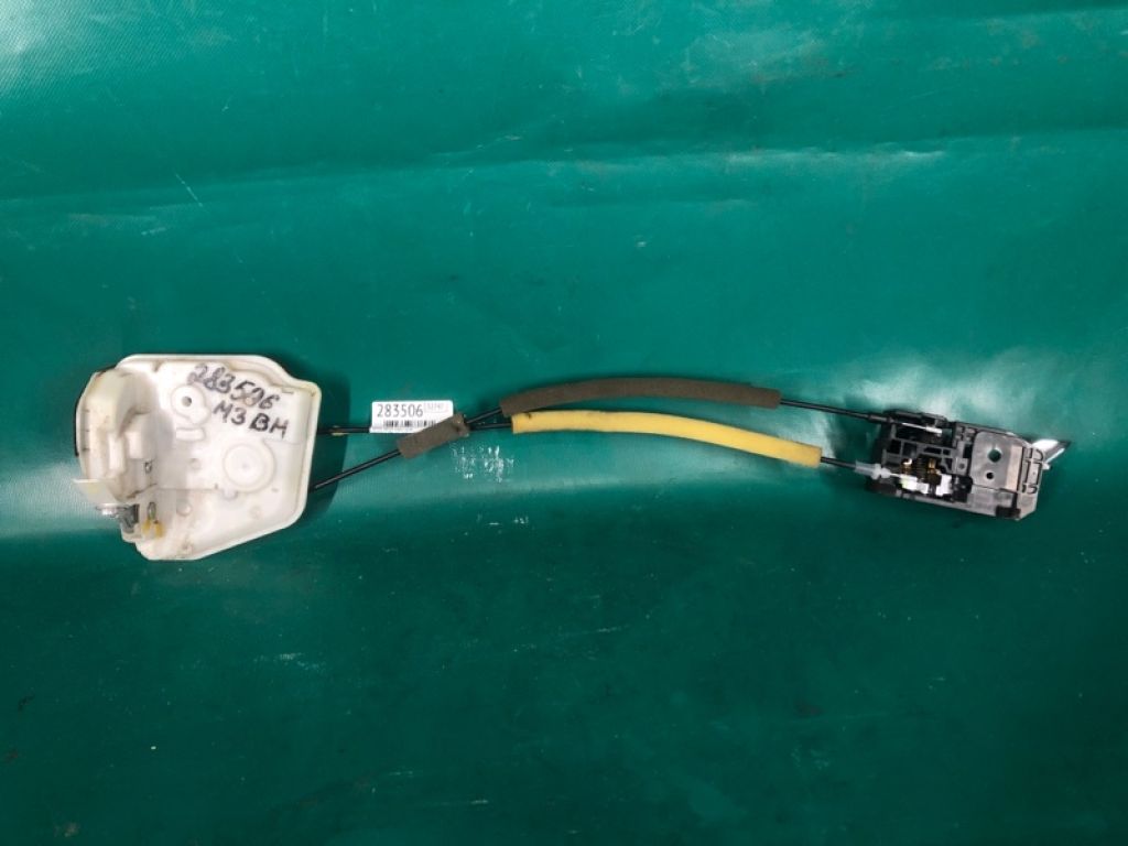 BHN9-72-310A | Замок двері задн. прав. MAZDA 3 BM 13-19 - Фото 7