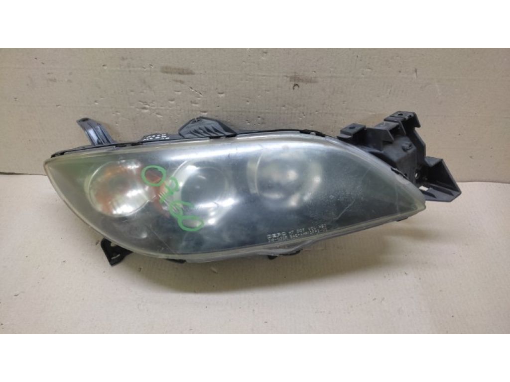 BN8P-51-0K0C | Фара прав. MAZDA 3 BK 03-08