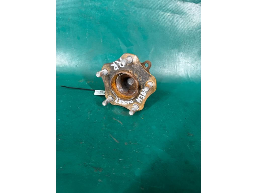 BJS7-26-15X | Ступица задн. прав. MAZDA 3 BM 13-19