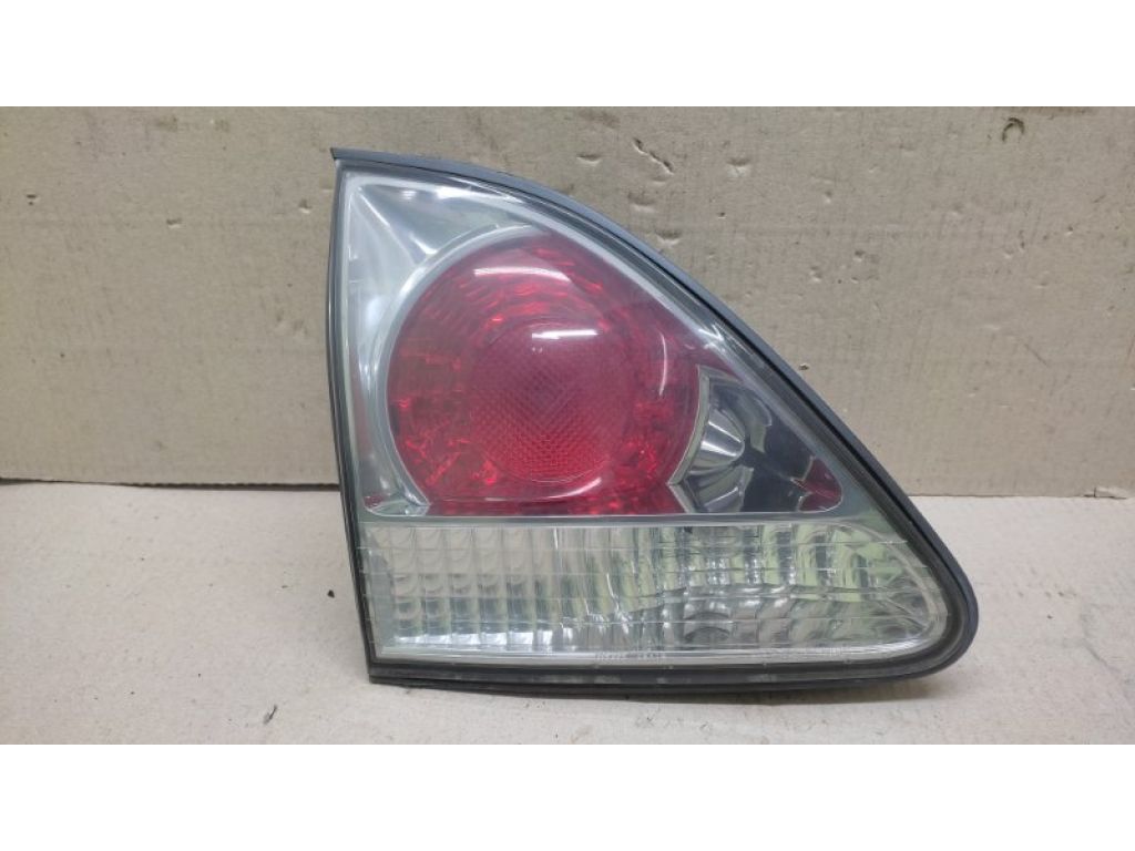 81590-48030 | Ліхтар внутрішній лів. LEXUS RX300 98-03